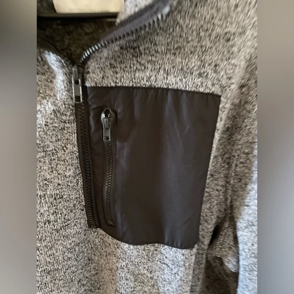 ✨Men’s Aeropostale Pullover Size L